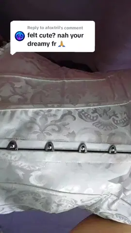 Replying to @afoxtrii tysmm💕💕