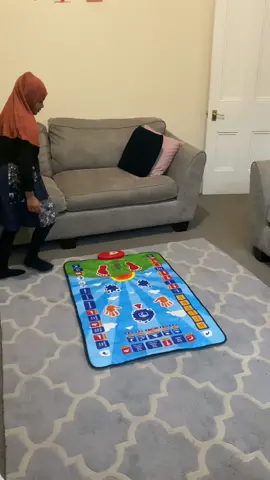 This melts my heart😍🥺😭 #fyp #salah #muslim #mysalahmat #islamic_video #islamic_prayer 