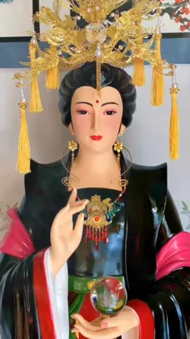 Xin cha trời mẹ đất dìu dắt con trẻ qua khỏi mọi kiếp nạn 🙏🥰