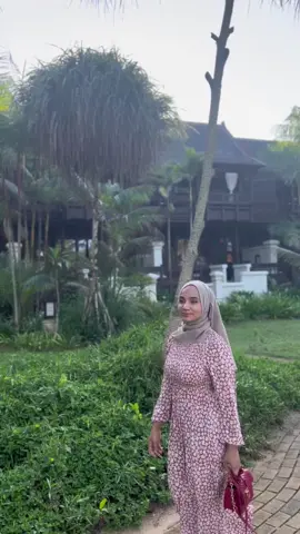 Healing at  #tanjungjararesortterenganu   #cuti #shortvacay #kualaterengganu a#thisispantaitimur 