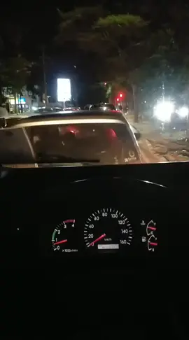 #indonesia🇮🇩 #jammalam #trukmaniaindonesia #sopirtruck #drivermuda #storysupirtruk #fypシ #viral #trukmboisindonesia🇮🇩 #cantermaniaindonesia #lampungpride #orgenlampung #remixlampung #bdl #bandarlampung 