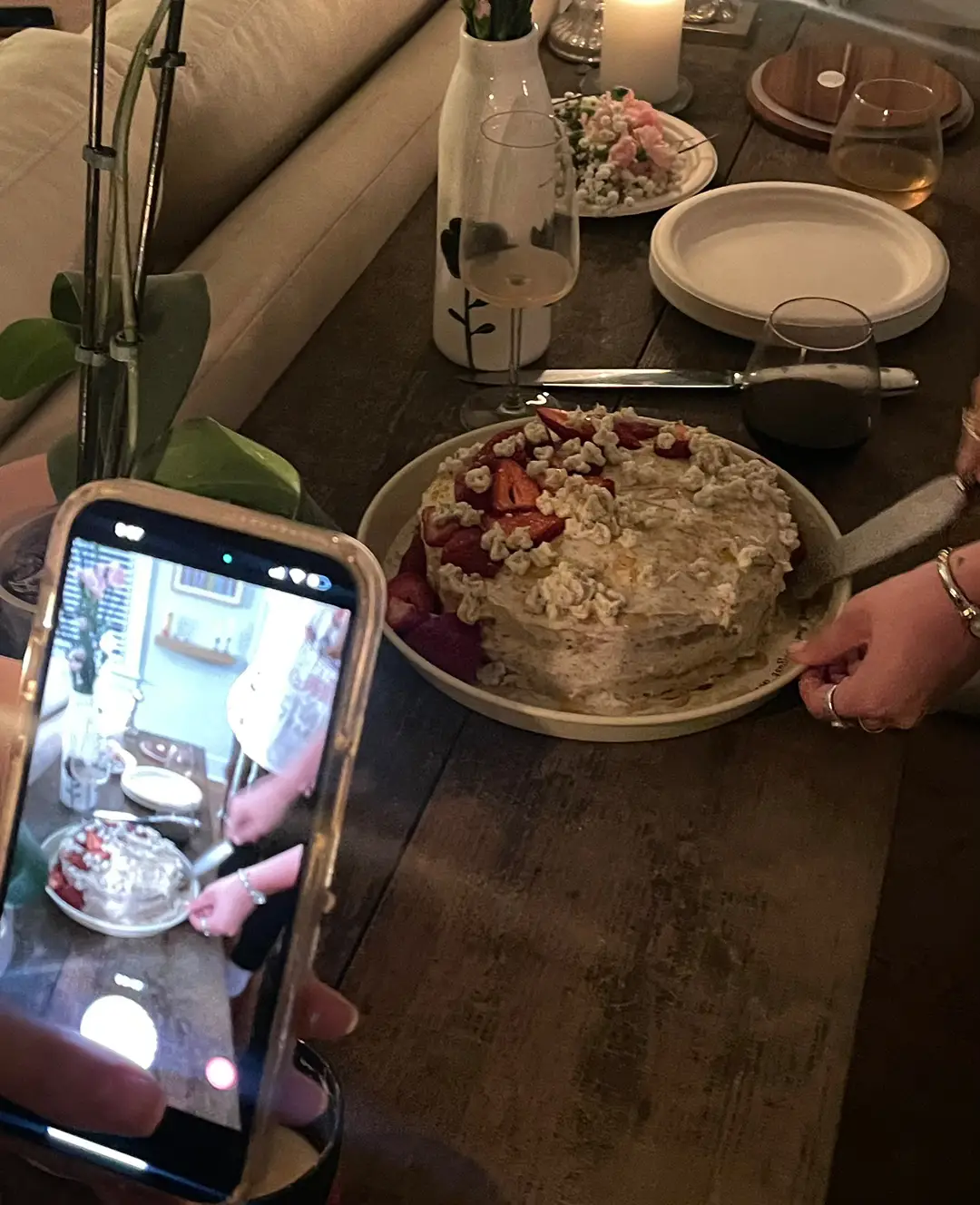 pov hungry ecovi 