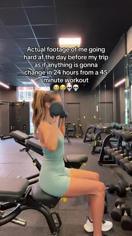 HAHAHAH I never fail to do this every vacation 😭😂 like girl BFFR dont wste ur time #relateable #vacayprep #vacationprep #vacaymode #vacationmode #humor #workout #lazygirlworkout 