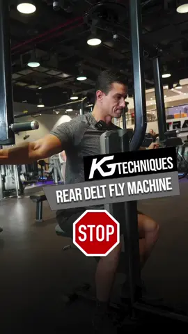Stop 🛑 doing this! Rear delt #KGtechniques #training #fyp #tips #رياضة #gym #نصائح 