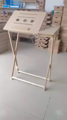 Escritorio plegable para Portátil 💻 #escritorio #mesaplegable #mesamadera 
