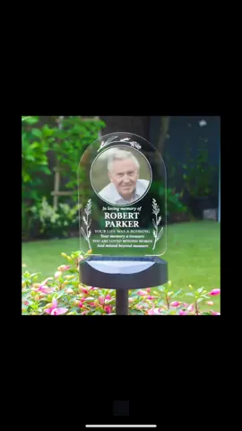 Our new colour changing photo personalised solar lights, how amazing are these. Now on our TT shop, we can use any clear photo including pets 🕊️#memorial #memorialgift #solar #memorialgarden 
