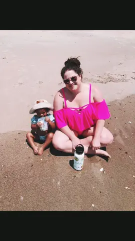 BEACH DAY ✌️ WITH MY BABIES! @Jessica Revels #summervibes #vacation #foryoupage #fypシ #beach #lgbtfamily #babiesoftiktok 