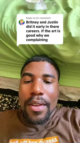 Replying to @jj #dualipa #SuperBowl #popculturenews #britneyarmy #justintimerlake #trl #y2kmusic 