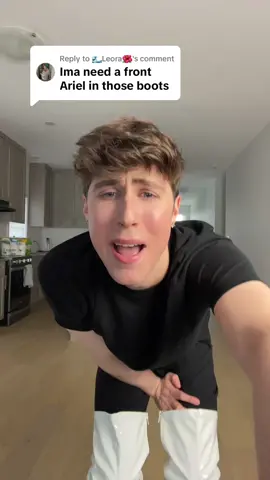 Replying to @🌊Leora🌺   SCARY🥺