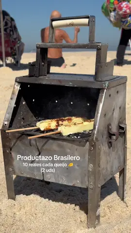 Productazo Brasilero: Queso en la playa.. #parati #paratii #foryou #fypシ #comida #lomejordebrasil🇧🇷 #queso #queijo #queijo🧀 #vacaciones 