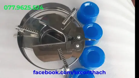 Chuyển Giao Công Nghệ Sản Xuất Cồn Thạch Cồn Khô #conthach #conkho #bepcon #noilau #lau #anlau #naulau #nhahang #quanan #xuhuong #trending Vui lòng liên hệ số đt hoặc Zalo: 077-9625-524 (A. Thành). Viên Cồn Khô & Cồn Thạch ăn lẩu gần đây được tiêu dùng nhiều nếu phải so với bếp gas tại các quán ăn và đám tiệc vì đặc điểm an toàn & tiện dụng. Kinh doanh & sản xuất Cồn Khô & Cồn Thạch nấu lẩu cho người chuẩn bị làm kinh doanh thì không cần nhiều vốn đầu tư. Chúng tôi sẽ thực hiện chuyển giao cho bạn một cách thực tiễn dây chuyền sản xuất Cồn Khô - Cồn Thạch. Vui lòng Gọi Sđt hoặc Zalo: 0779625524 (A. Thành). 1. Quy trình Kĩ thuật làm Cồn Khô Quá trình làm Cồn Khô ăn lẩu trong khi đốt không cay mắt  và không mang khói gây hại. Chất lượng cục cồn khô cứng, dễ dàng vận chuyển, không có chảy nước. Giá cả cạnh tranh được. Tôi sẽ thực hiện hướng dẫn đến quý vị ba cách làm cồn khô (bao gồm cả cồn khô siêu cháy không chảy nước trong khi cháy). Bạn có thể canh chỉnh được chất lượng viên cồn trong quy trình sản xuất. Dây chuyền đầu tư làm đơn giản, có thể gia công tại những xưởng Inox. Chỉ cần không gian 16 m2, bạn có khả năng làm ra được 500 kilogram cồn khô/ngày. 2. Công nghệ sản xuất Cồn Thạch ăn lẩu Gần đây sản phẩm cồn thạch đã được phân phối rộng rãi so với cồn khô bởi có nhiều ưu điểm. Quá trình làm Cồn Thạch nấu lẩu không dùng đến nhiệt độ vì thế rất dễ làm và thiết bị đơn giản. Kĩ thuật làm Cồn Thạch ăn lẩu cho nhiệt lượng lớn, cháy rất lâu. Thời gian cháy trên nửa tiếng. Hơn nữa sản phẩm cồn thạch khi sử dụng không để lại cặn bã, dễ dàng cho việc vệ sinh bếp cồn. Không tồn tại khí gây hại & làm cay mắt cho nên rất an toàn cho khách sử dụng. Các đầu tư ban đầu cho quy trình sản xuất cồn thạch dao động trung bình 30 - năm mươi triệu, nhà xưởng sản xuất khoảng 16 mét vuông là sản xuất được với quy mô vừa & nhỏ. Nếu bạn đủ điều kiện tiêu thụ cồn thạch với số lượng lớn thì có thể đầu tư thiết bị bán tự động trung bình một trăm hoặc hai trăm triệu để làm đối với quy mô lớn. Chi phí hướng dẫn đối với mỗi sản phẩm cồn khô & cồn thạch: 5 triệu. Xin liên hệ số điện thoại hoặc Zalo - 077-9625-524 (anh Thành).