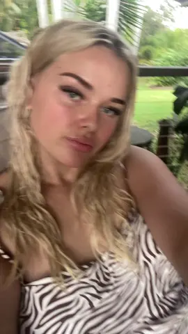 whatever lyrics you want bruh. #foryou #foryoupage #fyp #xyzbca #onlyinmycalvins 