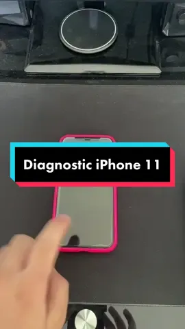Aujourd’hui on va pas réparer mais diagnostiquer cet iPhone 11 qui s’eteint au bout de 2 minutes ! 🫣 #pourtoi #foryoupage #foryou #iphone #diagnostic #tes #iphone11 #troubleshoot #repair #fix #viral #fail #humour 