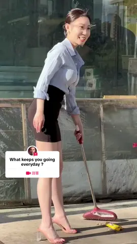 #回答 @Cj Mainor smile #girl #beautiful #pretty #sexy #women #cute #honey #dance #beauty #tiktok