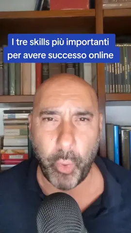 I tre skills più importanti per avere successo online #skills #successoonline #makemoneyonline #bloggerlife #affiliatemarketing #guadagnareonlinedacasa #guadagnoonline📲 