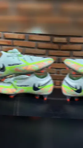 #phantom  GT.  #ອານົງsportລາຄາສົ່ງ  #ເກີບເຕະບານ 