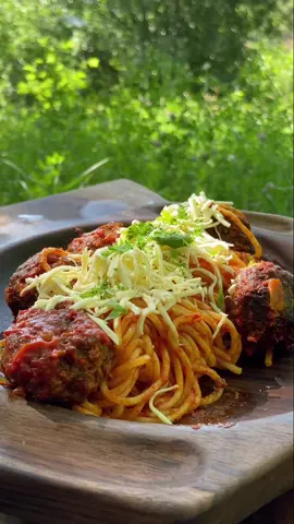 Spaghetti & Meatballs! #spaghetti #meatballs #pasta #cooking #Recipe 