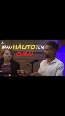 Mau hálito? A ozônioterapia pode ser uma opção de tratamento eficaz para combater as bactérias causadoras do odor indesejado na boca. Com propriedades antimicrobianas, o ozônio é aplicado de forma segura, ajudando a eliminar as causas do mau hálito #Ozônioterapia #TratamentoBucal #MauHálito #SaúdeOral #OdorBucal #HigieneBucal #dentista #saudebucal #saude #odontología #odontologiaestetica 