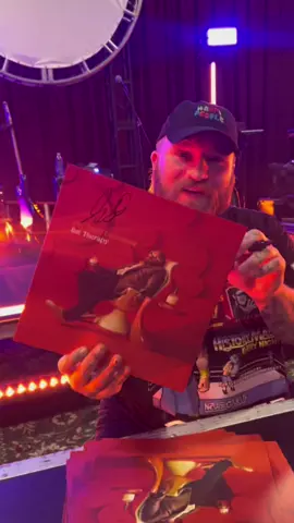 Mama we made it - we got vinyls coming!! Go to shop.teddyswims.com to pre-order !! 