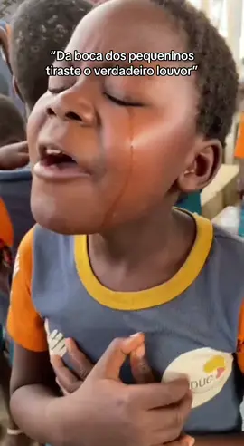 Aninha me falou que ouviu a voz de Deus 🥹🥹🥹 #deus #adoracao #africa 