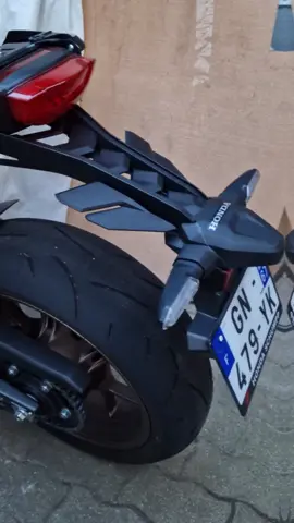 support plaque d'immatriculation court#cb650r #honda #cb650r2023 #hondacb650r #cb650 