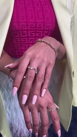 Harpers Bazaar ✨ #bocaratonfashionstylist #miamifashionstylist #miamistylist  #miamifashion  #southflorida #bocaratonflorida #miami #florida #fortlauderdale #miamibeach #westpalmbeach #wardrobestylists #wardrobestyling #miamidesign #miamidesigndistrict #magzinephotoshoot #fashiondayinthelife #fashionstyling #fashionstylist #haileygenevieve #sparkletalk 