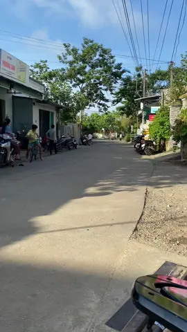 Sĩ tử 2k5 trường THPT Sơn Hà ngủ quên, đi muộn ngày hôm nay. Được tình nguyện viên cùng lực lượng công an kịp thời hộ tống.#thptsonha #thptqg2023 #76quangngai #76 