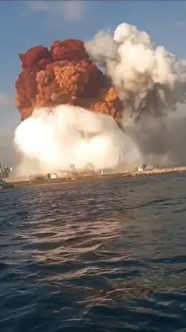 beiryt 5 August 2020... 😳😬😨 full (not effect and music) - Instagram! ➡️ #explosion #взрыв #новости #fire #происшествие #graphics #графика 