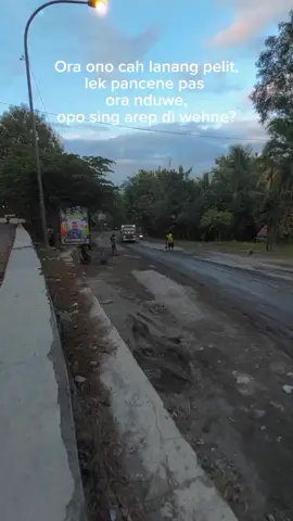 lak yo raono to??? #foryoupage #fypシ #CapCut #jogja24jam #trukpasir #storywatruck 