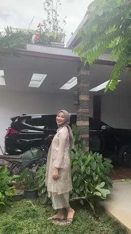 happy eid adha everyone✨#fypシ #eidaladha #lebaran2023 #outfitlebaran2023 #kebayamodern #fypdongggggggg 