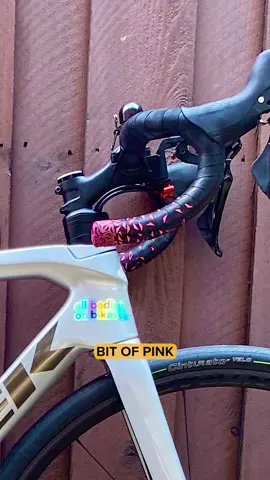 A Touch Of Pink 💕 We love this Trek Emonda! A true party wagon 🙌  #GCNTech #shorts