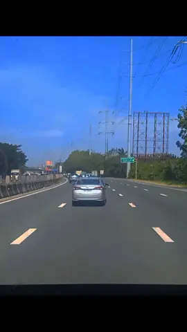 SLEX EXPRESSWAY  Long Drive + Good Music =😊 #slex #expressway #slexexpressway 