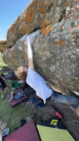 Persistent is key! Masterhand, Joe's Valley . Ig credit: @gitboulder 2nd accent: @offtheradarzach  3rd accent: @matt_rawlings . . #climbing  #climb #climber #rockclimber #rockclimb #persistence