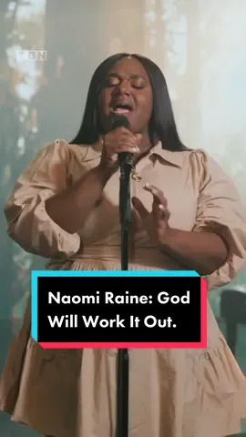 @Naomi Raine  singing 