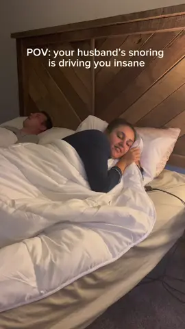 adjustable base 🤝 healthy marriage @Mattress Firm  #SleepSquad#snoringtips#marriedlife#marriagehumor 