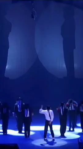 Get the point! Good! Let's Dance! 🔥 #michaeljackson #fypシ゚viral 