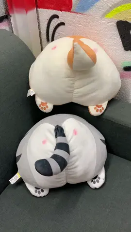 So sofeeeeee!! #plushies #fluffy #oddlysatisfying #plushtoys 