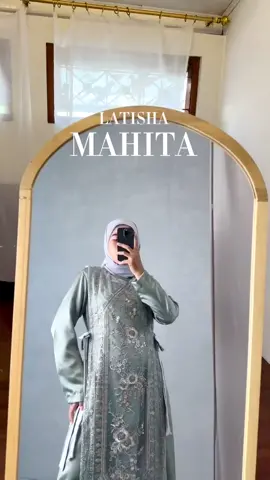 #newouter #mahita #outer #detail #premium #fyp #tulledress #OOTD #murah #fypdongggggggg #fyp #ootdviral #viral #localbrand #cantik #fashiontiktok #ideas #kain #tulledress #coltura #indonesia🇮🇩 