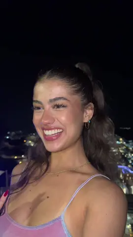 חצי מהמילים לא שמעתי בגלל הרעש שהיה ברקע