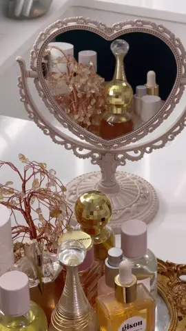 $11 WHAT. put it in my store front - coquette girlies runnn 🍓✨🦢🎀