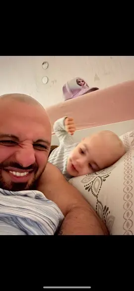 Kanser degil BIZ GÜCLÜYÜZ 💪 Rabbim sen sabir ver 🤲 Wir sind stärker als krebs 💪🤲 #kanser#kanserlemücadele#kanserhastasıçocuklar#krebskrank#krebskrankekinder 