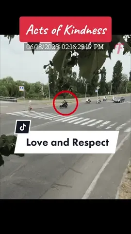 Senior woman gets unexpected help from a group of bikers. #actsofkindness #Love #trending #foryou #helping #seniorcitizen #goodvibes #goidvibesonly #respect #viral #riders #motorcycleride #goodvibes 
