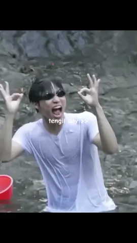 tdk menerima cowo tengil kecuali yg namanya jeongwoo🫡 #jeongwoo #parkjeongwoo #jeongwootreasure #treasure #treasure_yg #teume #treasuremaker #treasuremakers #fyp #xyzbca 