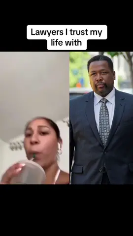 Sean Cahill my fav 🤭🤭🤭 #suits #robertzane #alexwilliams #jessicapearson #harveyspecter #mikeross #louislitt #brian #seancahill #lawyer #law #edit #trending #umbrella #umbrellamemegirl #capcut 