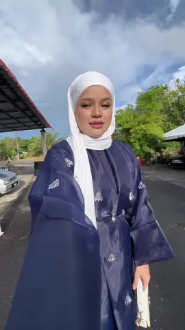 Abaya Girl #abayadress #abaya #abayacantik #abayaootd #abayacardigan #abayaset 