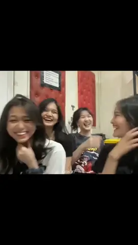home #kathrinajkt48 #asheljkt48 #marshajkt48 #indahjkt48 #kamijkt48 #jkt48 #jkt48newera #fjkt48 #fyp #fypシ 