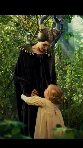 #tiktok #movie #fyp #maleficent #angelinajolie #ellefanning #aurora #diaval 