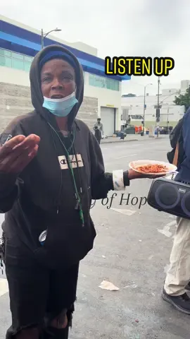 #foryou #losangeles #homeless #community #MentalHealth #giveback #change #fyp #audacityofhope111 #glowinlove111 #legend_e #isabella_eve #cash_espi 