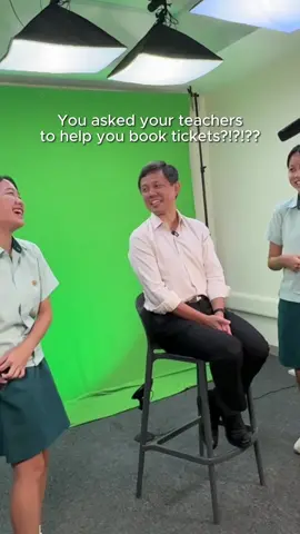 Met two big #Swifties at Yio Chu Kang Secondary and they have the purr-fect idea to entice Taylor Swift to visit their school 🐈🐈‍⬛ I wish Lynsey and Amelie the best with their plans. At the very least, it will be a test of their (and our students') creativity 😆😆 🎵: You Belong With Me by Taylor Swift