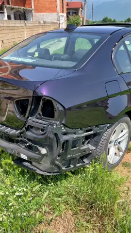 BlackPurple😋 #autollakerisa #bmw #fyp #e90 #foryoupage #pearlcolor #bmwlife #tuning #carsoftiktok #bmwe90 #fypシ゚viral 